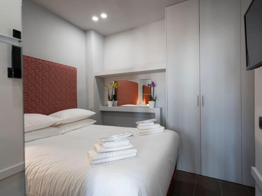 Casa Vacanze Bracco 45 Napoli Ngoại thất bức ảnh